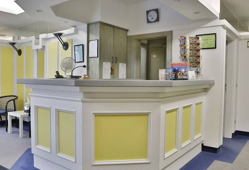 בית מלון כפרי Avenue