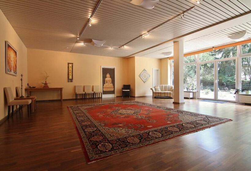 호텔 Balance Revital