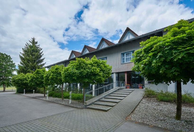 בית מלון כפרי Bannwaldsee