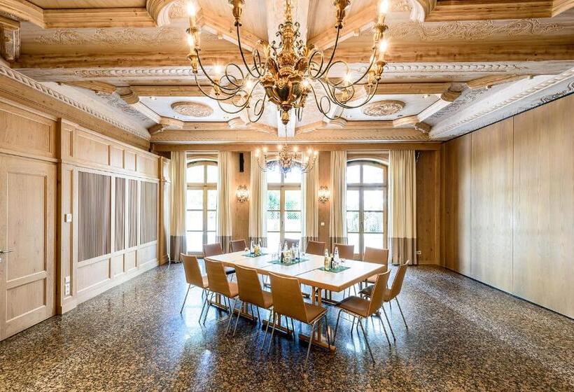 Bauer Hotel Und Restaurant