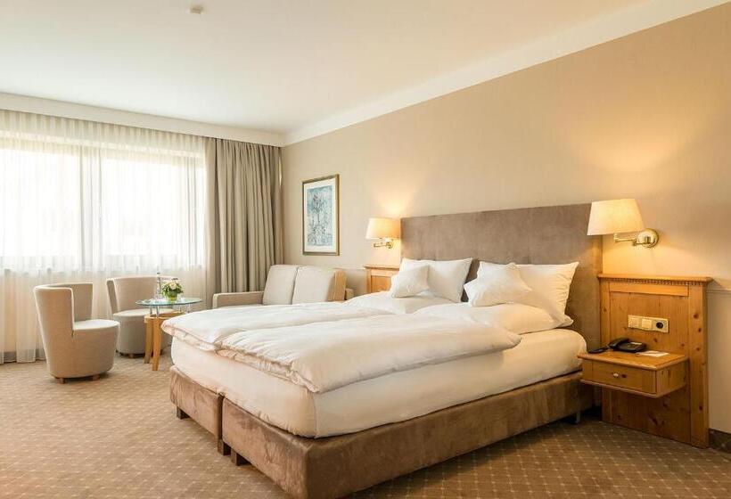 Bauer Hotel Und Restaurant