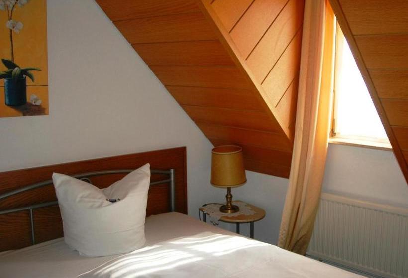 Отель Bayerischer Hof