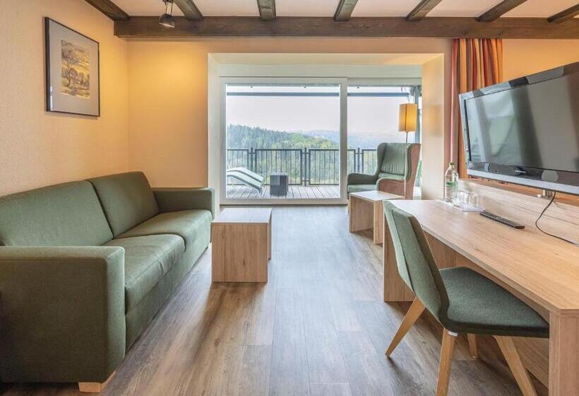 ホテル Berg Gasthof Hötzelein