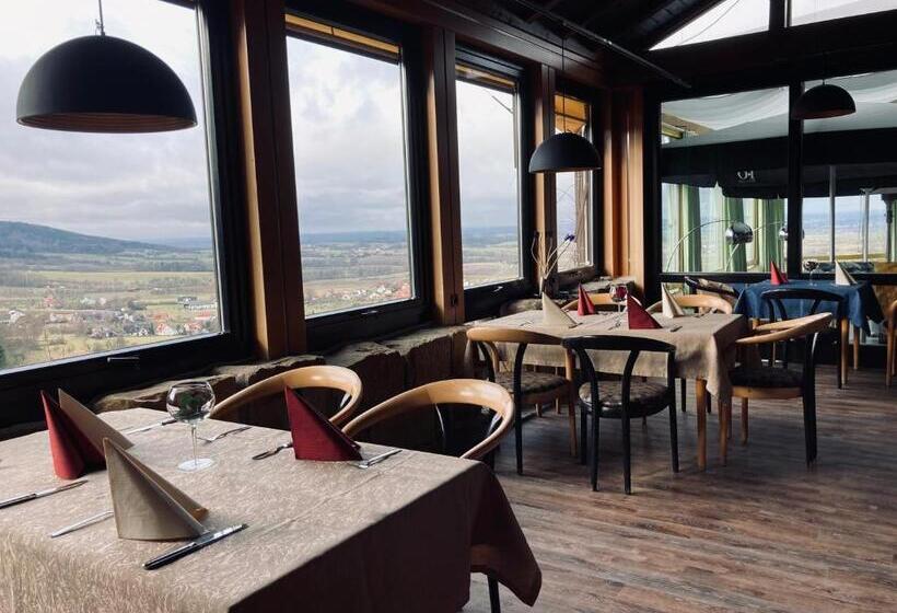 ホテル Berg Gasthof Hötzelein