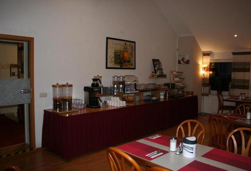 ホテル Gasthof Berg