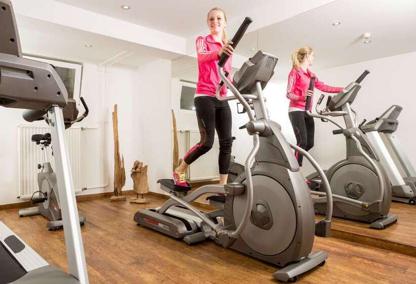 Отель Best Western Plus Atrium