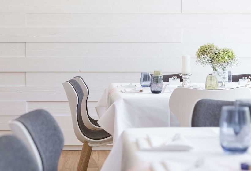 Отель Best Western Plus Atrium