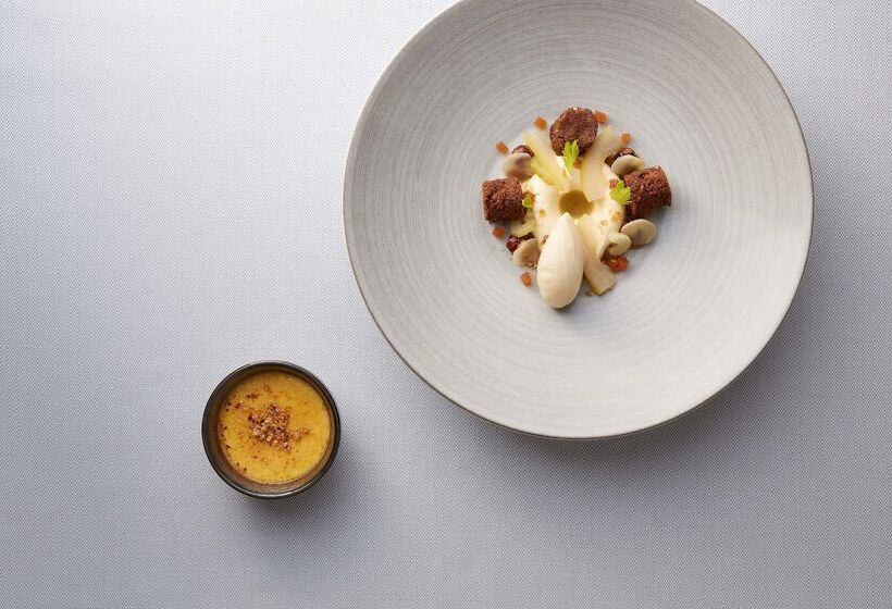 Отель Best Western Plus Atrium