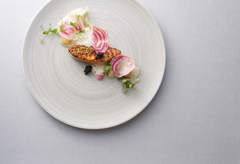 Отель Best Western Plus Atrium