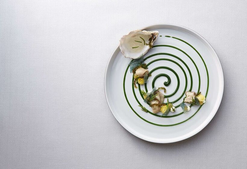 Отель Best Western Plus Atrium