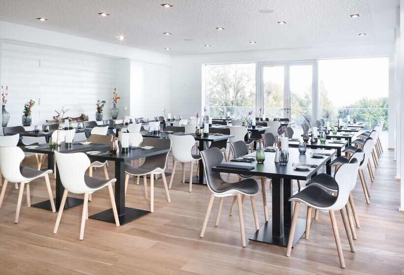 Отель Best Western Plus Atrium