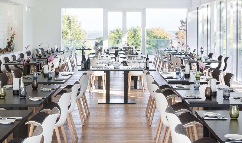 Отель Best Western Plus Atrium