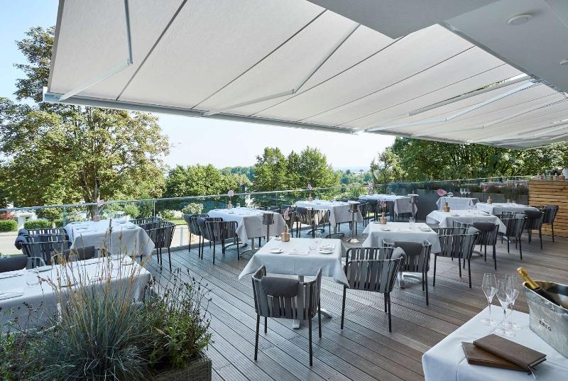 Отель Best Western Plus Atrium