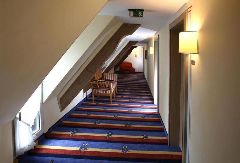 בית מלון כפרי Brauereigasthof Landwehr Bräu