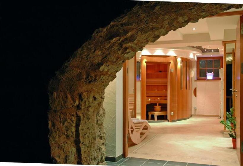 בית מלון כפרי Burg