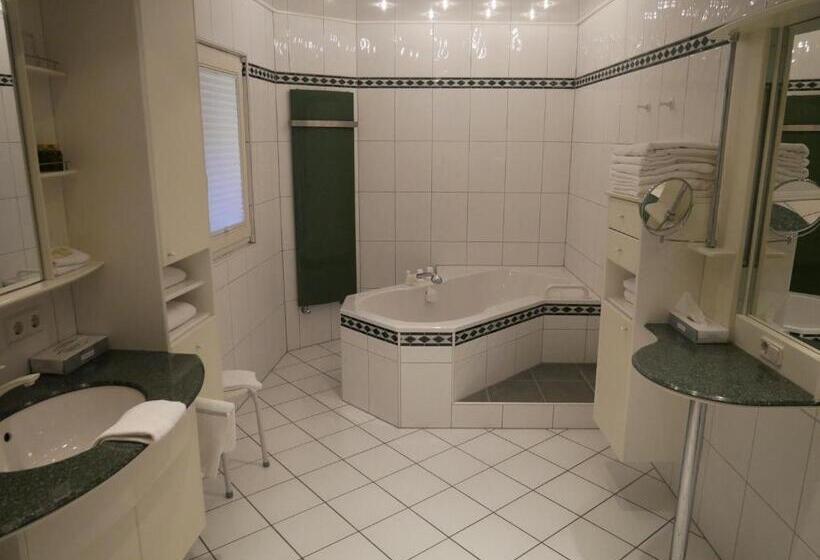 فندق Burggartenpalais