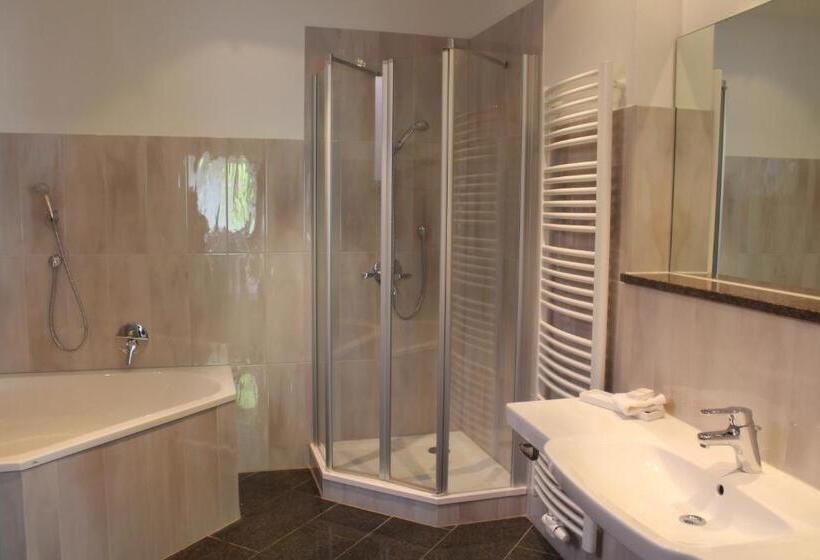 فندق Burggartenpalais