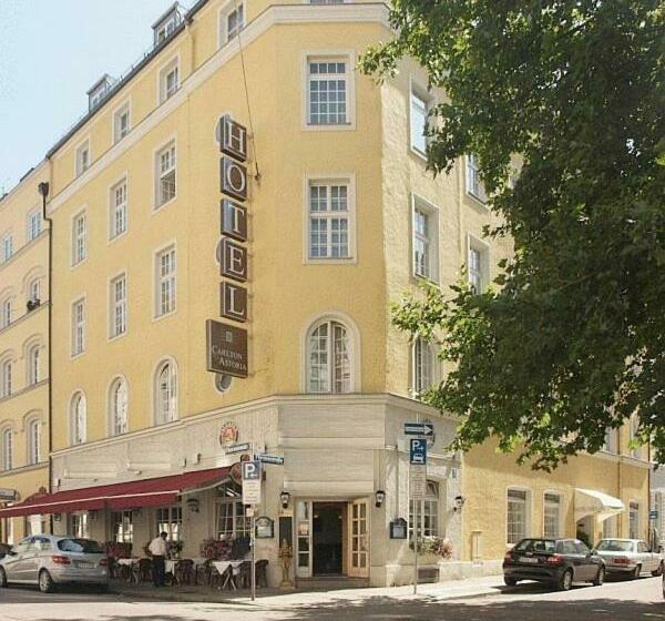 בית מלון כפרי Carlton Munich