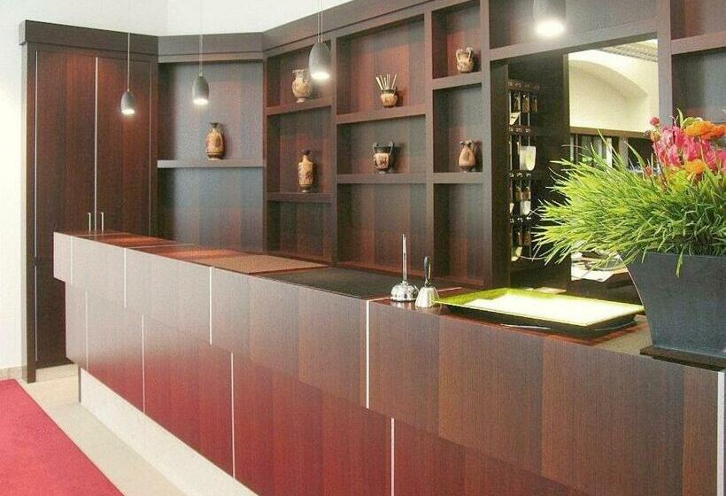 בית מלון כפרי Carlton Munich