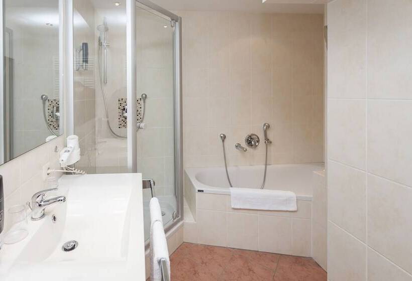 Centro Hotel Mondial München, Trademark Collection By Wyndham