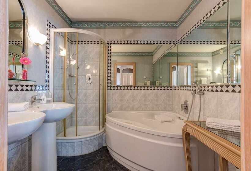 Centro Hotel Stern, Trademark Collection By Wyndham