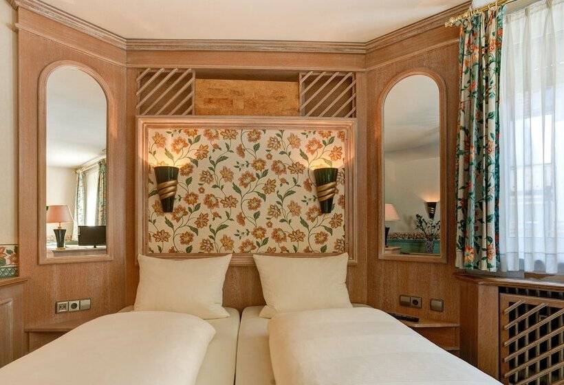 Centro Hotel Stern, Trademark Collection By Wyndham