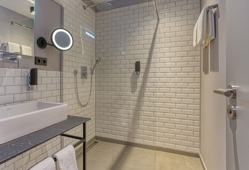 Centro Hotel Stern, Trademark Collection By Wyndham