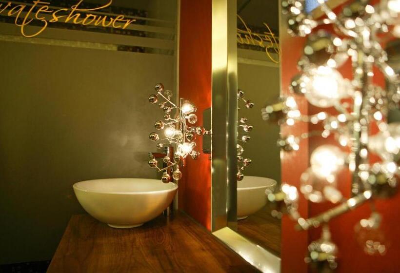 فندق Der Heidehof Conference & Spa Resort