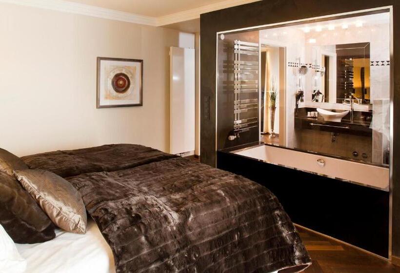 فندق Der Heidehof Conference & Spa Resort