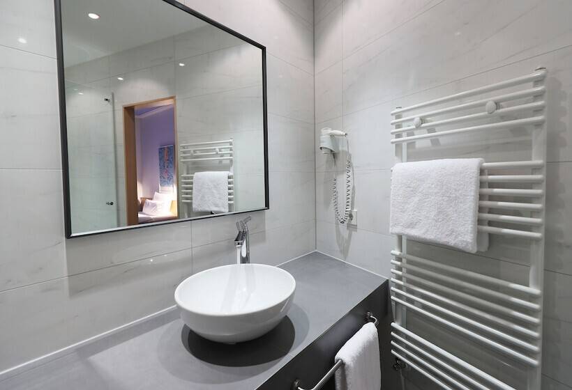 酒店 Moma1890 Boutique