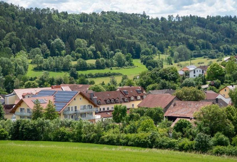 ホテル Dirsch Wellness & Spa Resort