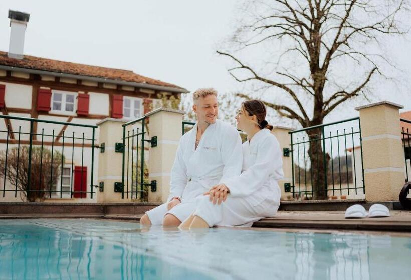 ホテル Dirsch Wellness & Spa Resort