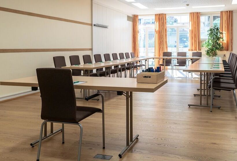 ホテル Dirsch Wellness & Spa Resort