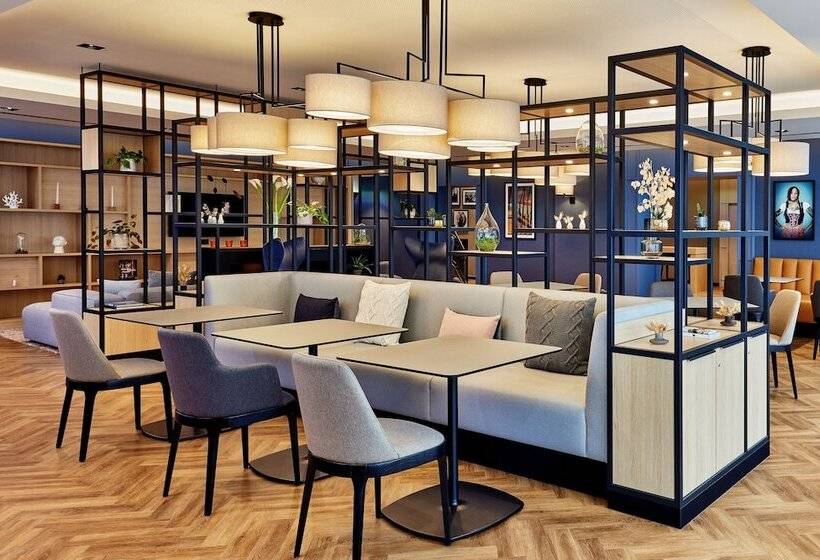 Отель Residence Inn By Marriott Munich Central