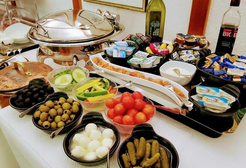 호텔 Garni Reulein