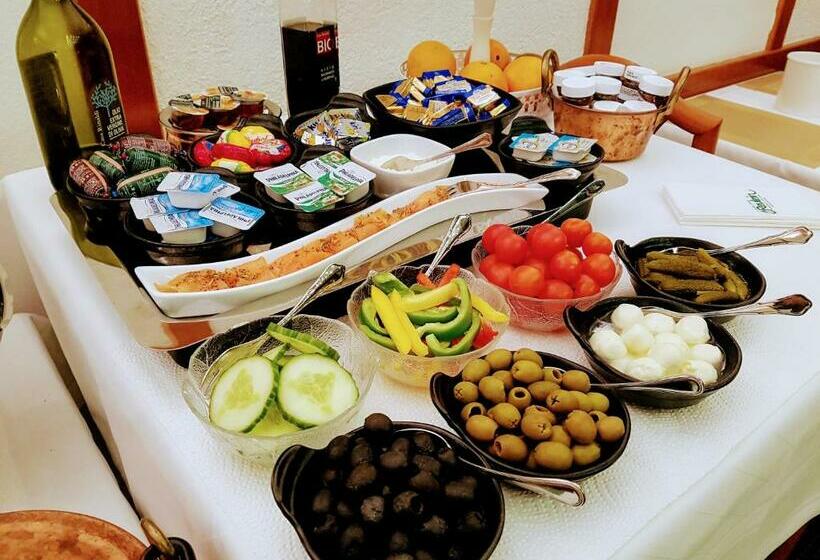 호텔 Garni Reulein