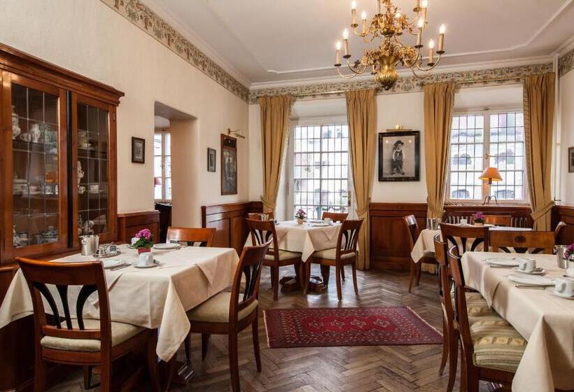 Отель Gasthof Alte Post Holzkirchen