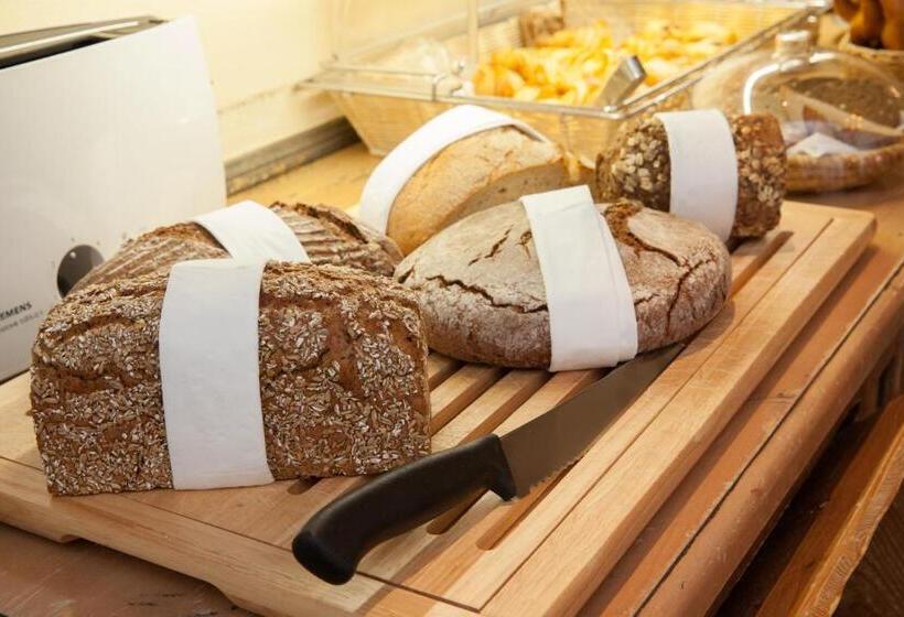 فندق Gasthof Alte Post Holzkirchen