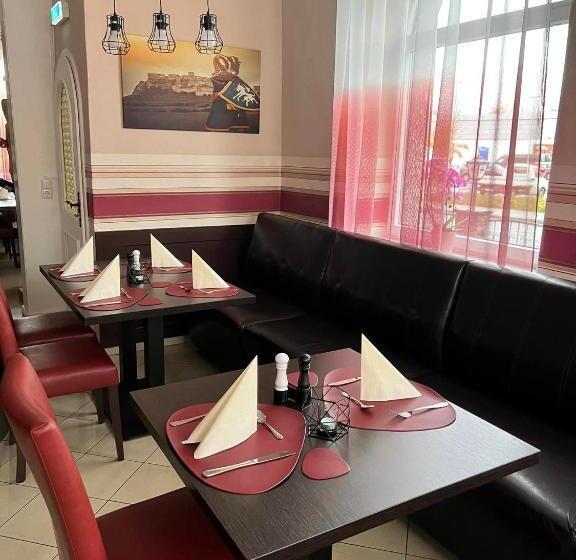 Отель Gasthof Alter Ritter