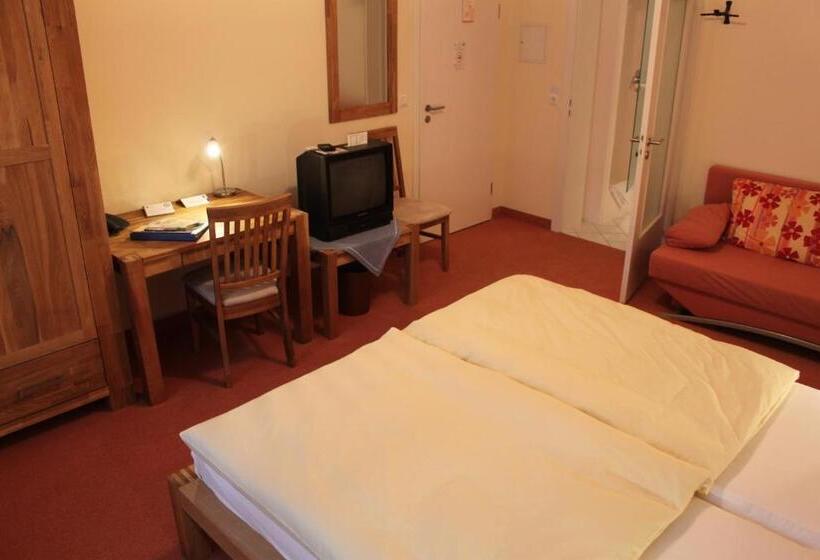 酒店 Gasthof Die Post Brennerei Frankenhöhe