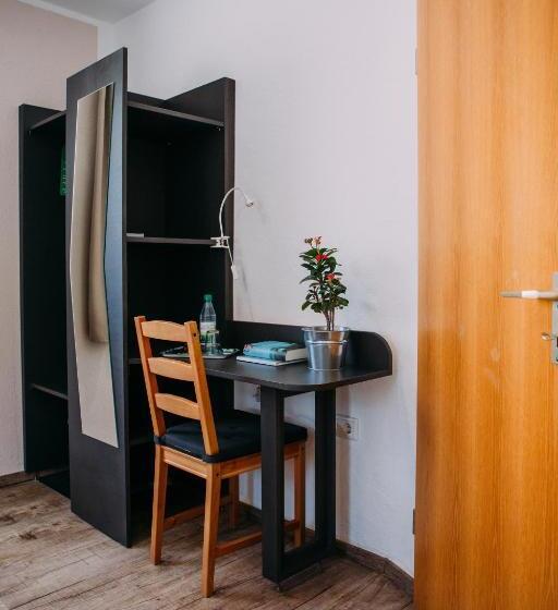 Отель Restaurant Nöth