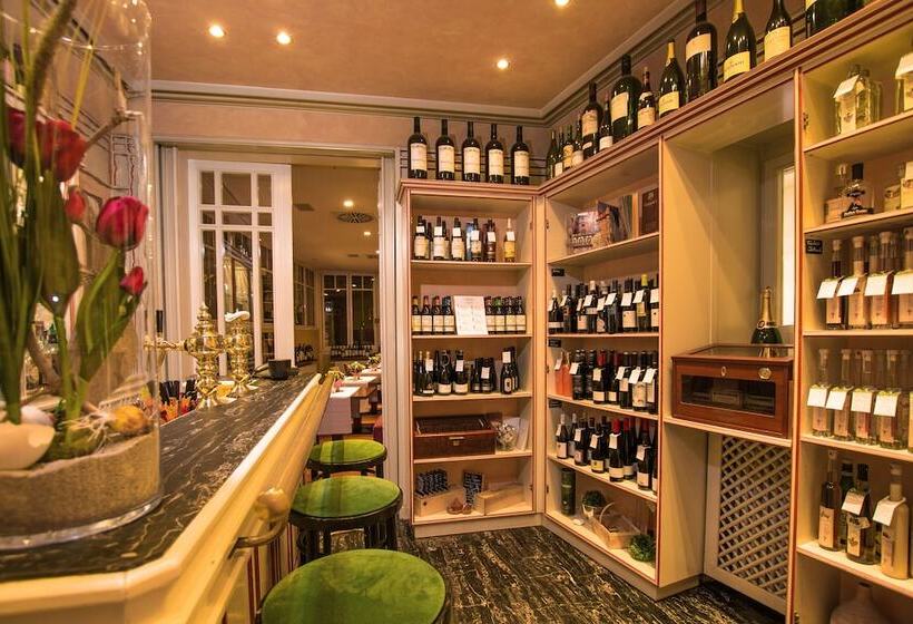 בית מלון כפרי Goldene Traube