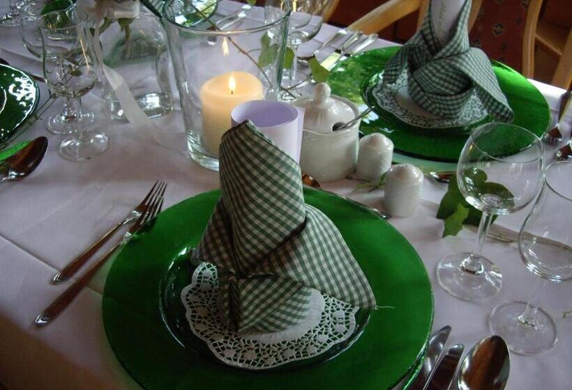 ホテル Grüne Tanne Mandelholz