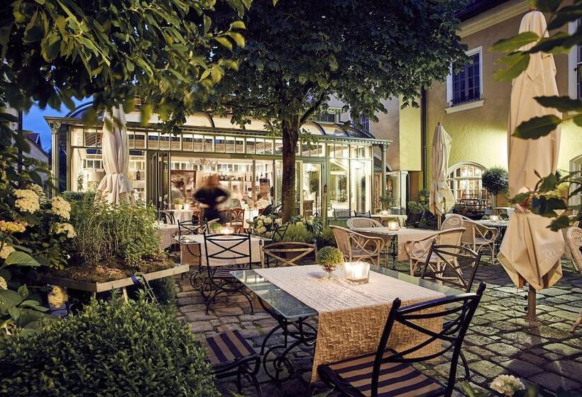 호텔 Gutsgasthof Stangl