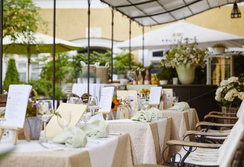 호텔 Gutsgasthof Stangl