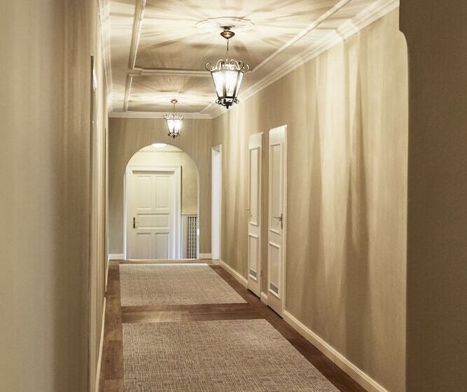 호텔 Gutsgasthof Stangl