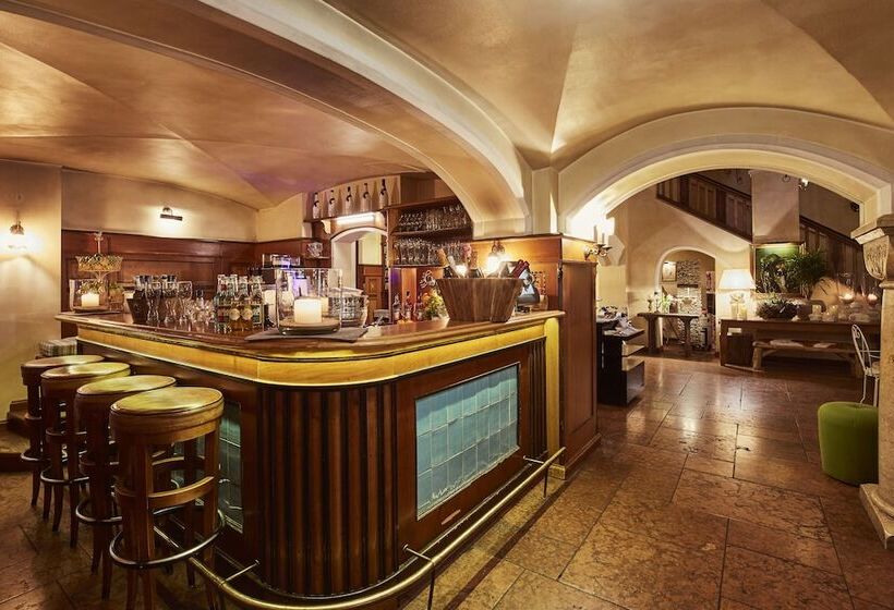 호텔 Gutsgasthof Stangl