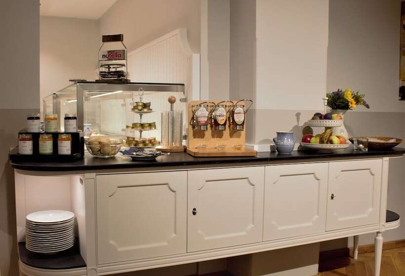 Historik Hotel Goldener Hirsch Rothenburg