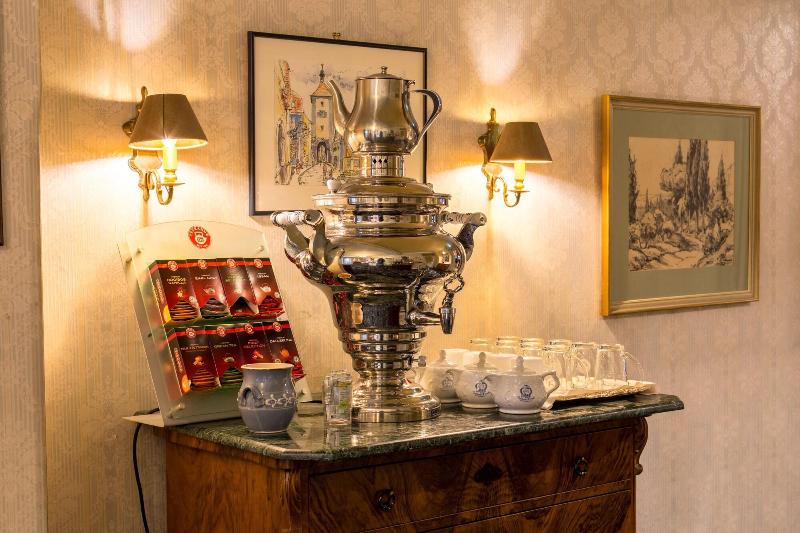 Historik Hotel Goldener Hirsch Rothenburg