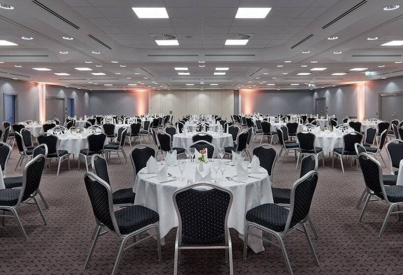 فندق Holiday Inn Munich City Centre, An Ihg